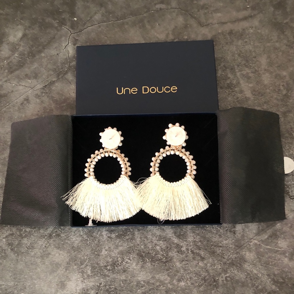 Une Douce Beaded Tassel Earrings